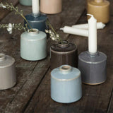 Kerzenhalter aus Keramik für Stabkerzen mit Ø22 mm, Dunkelbraun, H80/Ø78 mm, Ib Laursen - luterna.de