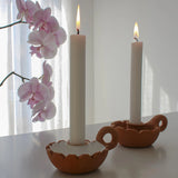 Kerzenhalter aus Ton für Stabkerzen mit Ø22 mm, innen weiß, handgefertigt, Ib Laursen - luterna.de