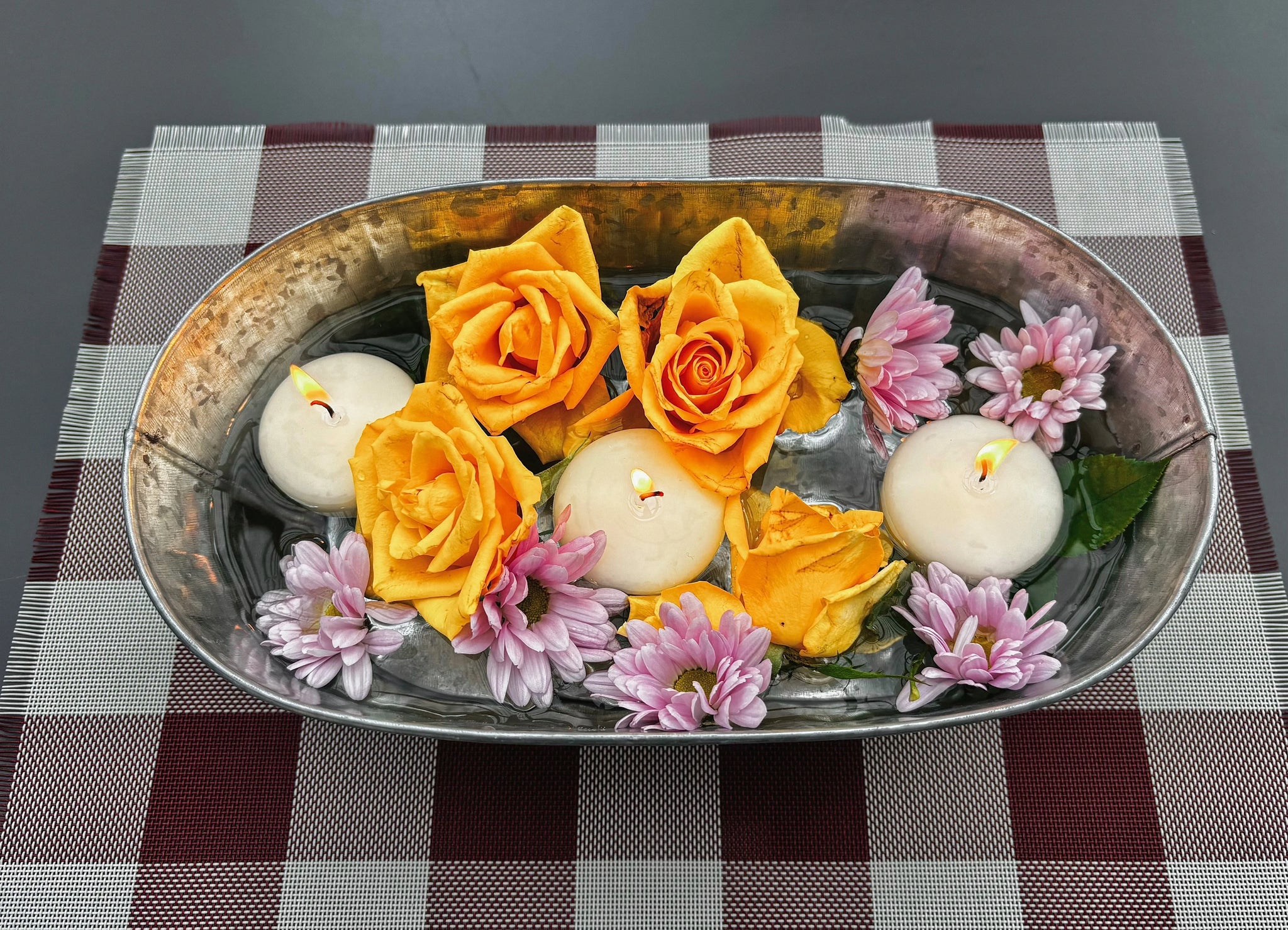 DIY Schwimmkerzen-Deko für den Garten