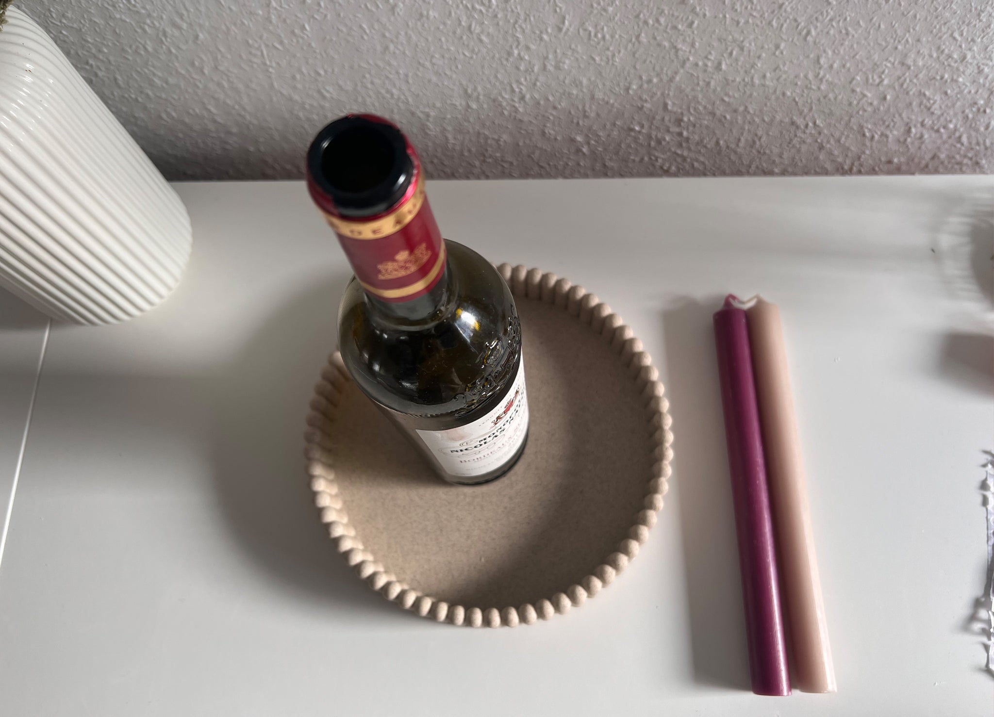 Kerzenständer aus Weinflasche selber machen – DIY Vintage Deko