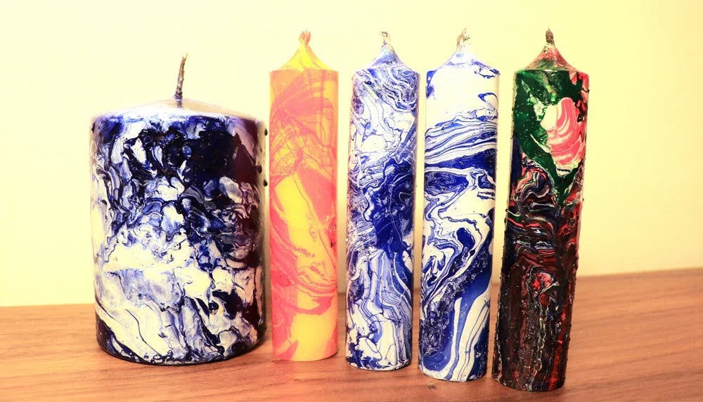 Kreativ & stylisch: Marmorierte Kerzen mit luterna.de selber machen