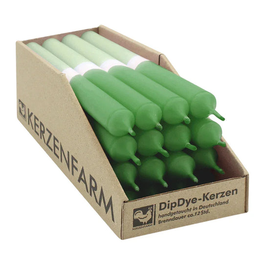 DIP DYE Stabkerzen aus Paraffin, 250/22 mm, Pinie-Salbei, KERZENFARM HAHN, Brenndauer ca. 12h, 16 Stück pro Verpackung