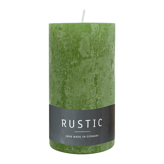 RUSTIC Stumpenkerze Olive, 110/60 mm, WENZEL, Brenndauer 38h, selbstverlöschend