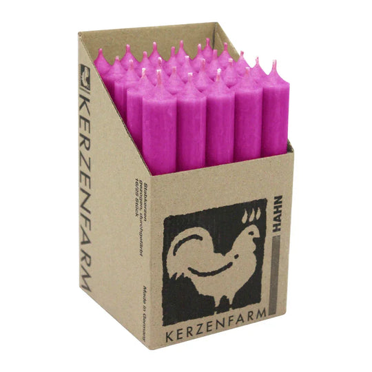 Stabkerzen aus Paraffin, 180/22 mm, Fuchsia, KERZENFARM HAHN, Brenndauer ca. 8h, 25 Stück pro Verpackung