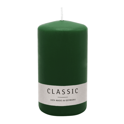 Stumpenkerze aus Paraffin, Jägergrün, WENZEL, 130/70 mm, Brenndauer ca. 47h, selbstverlöschend