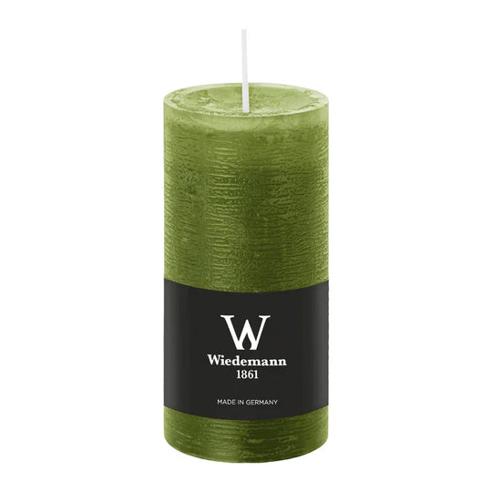 Stumpenkerze aus Paraffin, Olive, Marble Rustik, Wiedemann, 120/58 mm, Brenndauer ca. 42h, durchgefärbt