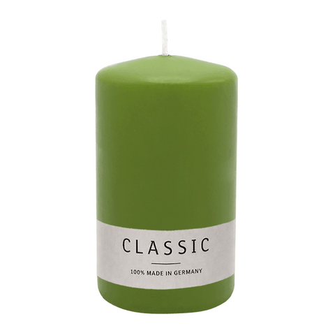 Stumpenkerze aus Paraffin, Olive, WENZEL, 120/80 mm, Brenndauer ca. 56h, selbstverlöschend