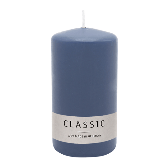 Stumpenkerze aus Paraffin, Polarblau, WENZEL, 120/60 mm, Brenndauer ca. 37h, selbstverlöschend
