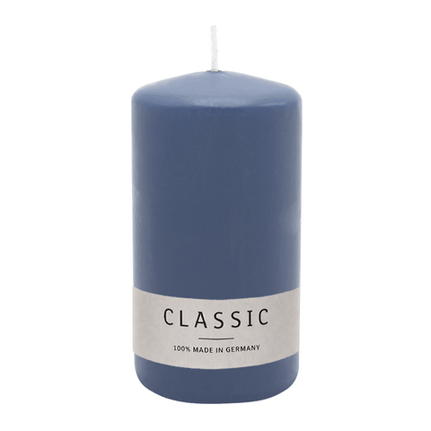 Stumpenkerze aus Paraffin, Polarblau, WENZEL, 120/60 mm, Brenndauer ca. 37h, selbstverlöschend