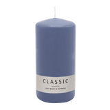 Stumpenkerze aus Paraffin, Polarblau, WENZEL, 150/70 mm, Brenndauer ca. 56h, selbstverlöschend