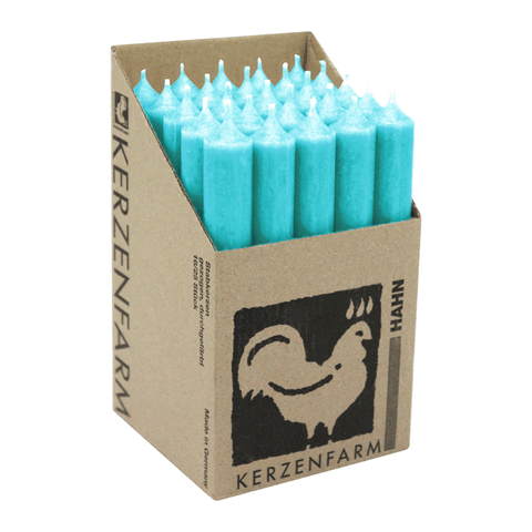 Stabkerzen aus Paraffin, 180/22 mm, Eisblau, KERZENFARM HAHN, Brenndauer ca. 8h, 25 Stück pro Verpackung - luterna.de