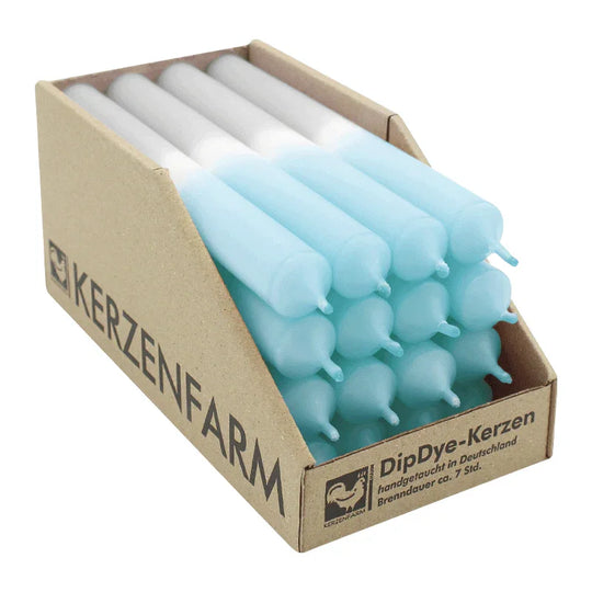 DIP DYE Stabkerzen aus Paraffin, 180/22 mm, Eisblau-Grau, KERZENFARM HAHN, Brenndauer ca. 7h, 16 Stück pro Verpackung